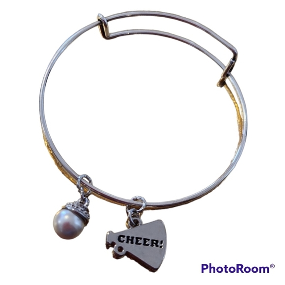 Jewelry - Cheer Bracelet NWOT